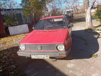 Volkswagen Golf 2