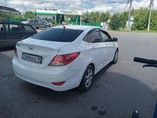 продам-авто-hyundai-accent