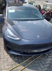 запчасти-на-tesla-с-авто-разбора-в-дубае-на-заказ