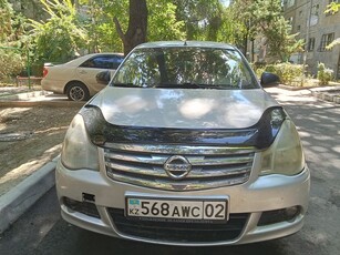 nissan-almera--2013