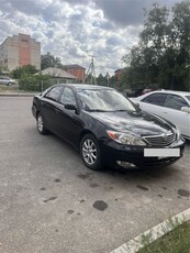 автомобиль-toyota-camry-30.