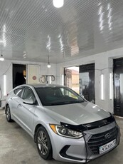 hyundai-elantra-2018-2.0-автомат