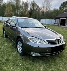 toyota-camry-2003