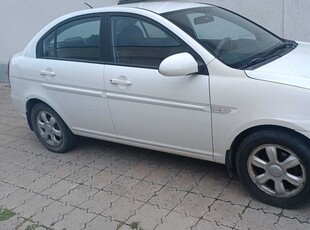 hyundai-accent-2008