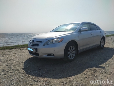 Продам Toyota Camry 2008 в Новосибирске