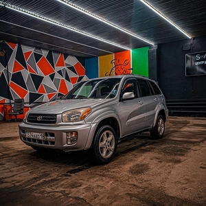 Toyota RAV4 продам