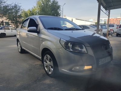 Автомобиль Ravon NEXIA R3