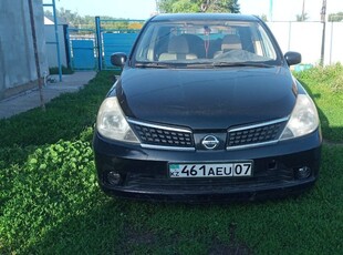 продам-nissan-tiida-в-хорошем-состоянии