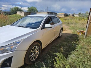 продам-автомобиль-chevrolet-cruze