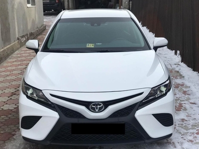 toyota-camry-2018