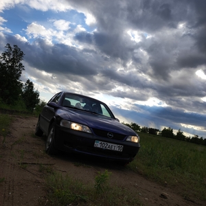 Продаю Renault Laguna