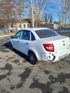 Lada Granta 2012