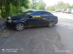 chevrolet-lacetti