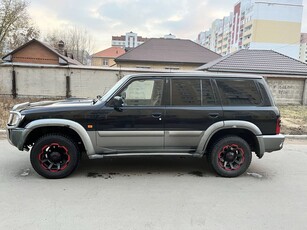 продам-автомобиль-nissan-patrol