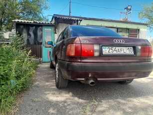 продам-audi-b4--в-хорошем-состоянии