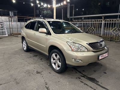 Lexus rx 330, 2004 года в хорошем состоянии