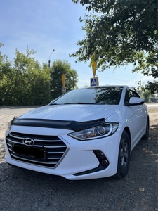 Hyundai Elantra 2018