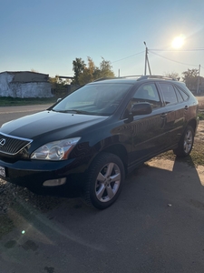 Продам машину Lexus RX 330