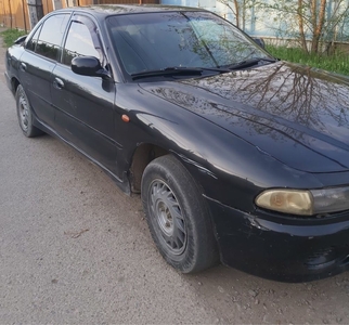 Продам срочно Mitsubishi Galant