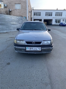 Продам Машину OPEL VECTRA 1.6