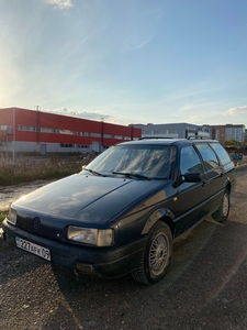 Passat b3 volkswagen. Пассат универсал. Пассат б3