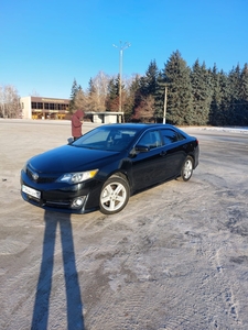 Продам Toyota Camry 50 срочно