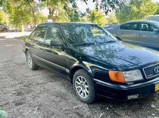 продам-срочно-audi-100