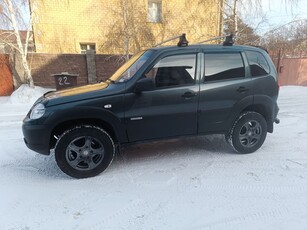 продам-автомобиль-chevrolet-niva