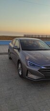 продам-авто-hyundai-elantra