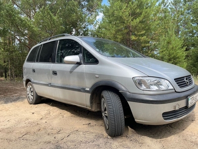 Продам Opel Zafira 2000 года