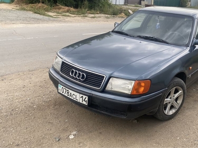 Продам авто Audi 100 c4