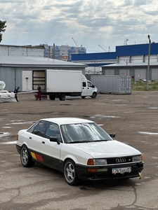 Продам Audi 80 b3