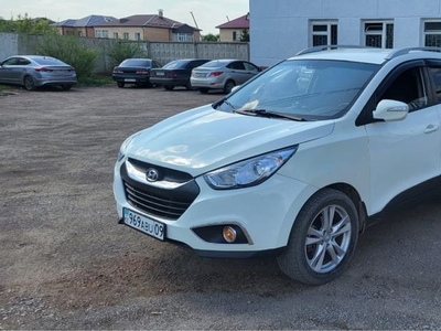 Продам Hyundai Tucson 2011