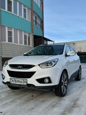 продам автомобиль hyundai tucson 2013 года выпуска