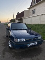 nissan-sunny-n14-синий-хэтчбек