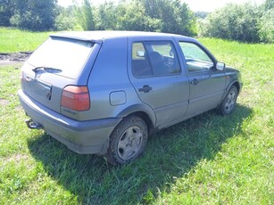 volkswagen-golf-3