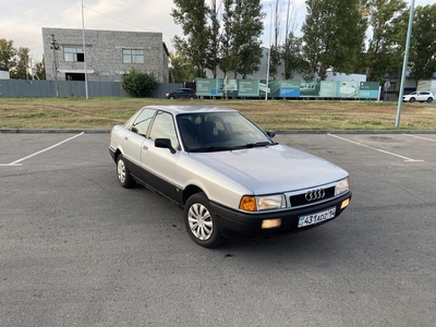 Продам Audi 80b3 1991 год