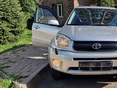 Toyota rav4 2004 (2gen)