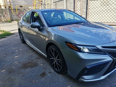 Продам Toyota Camry