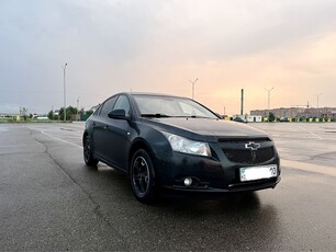 chevrolet-cruze-2010