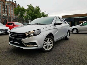 продам-авто-lada-vesta