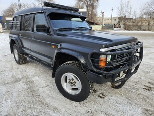 продам-автомобиль-nissan-patrol