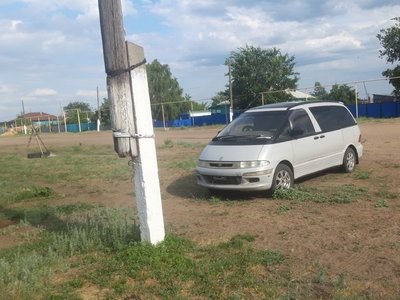 продам-машину-toyota-estima