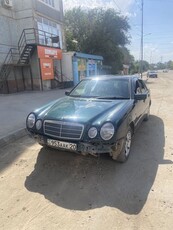 продам-мерс-210