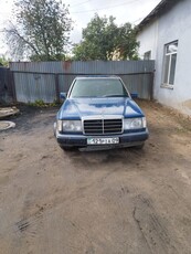 w124-2.3-паук-1990-года