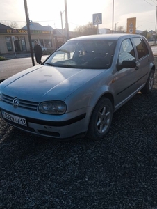 volkswagen-golf-4-1998г