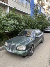 mercedes-benz-e280-w124