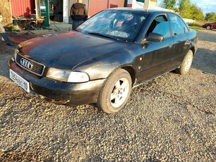 продам-audi-a4-1.8