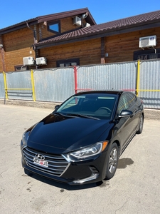 Hyundai Elantra свежиприган