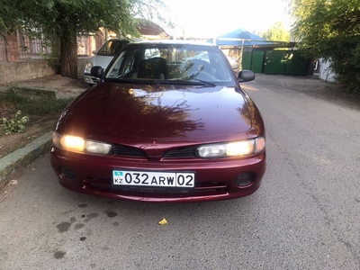 Продаю Mitsubishi galant